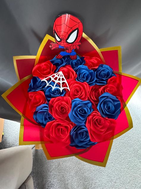 MADE TO ORDER HAND MADE  INCLUDES Spider-Man print out Spiderman Gift Basket, Spider Man Bouquet, Spiderman Stuff, Pfp Tiktok, Spiderman Room, Wolf Cuts, Man Bouquet, Sza Singer, Spiderman Outfit