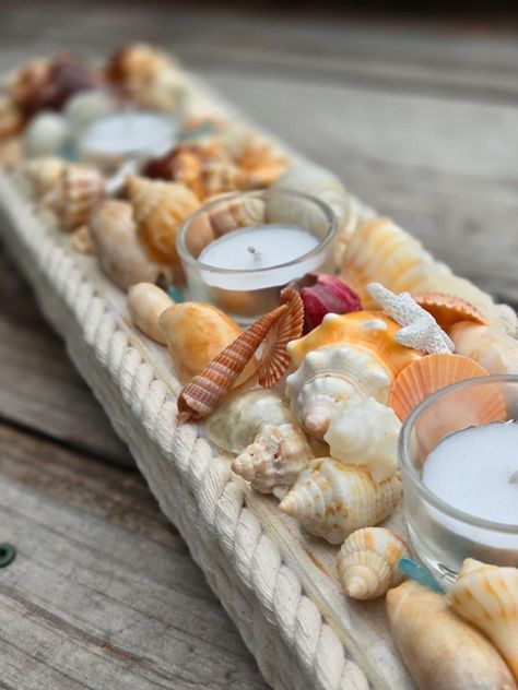 Seashell Table Centerpieces, Seashell Table Decor Centerpieces, Beach Centerpieces Dining Room, Seashell Vases Ideas, Seashell Centerpiece Ideas, Seashell Candle Centerpiece, Seashell Table Decor, Beach Centerpieces Diy, Beach Art Diy