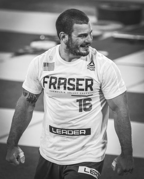 Eraser Fraser Matt Fraser Crossfit, Fraser Crossfit, Crossfit Wallpaper, Outfit Ideas Male, Logo Crossfit, Matt Fraser, Mat Fraser, Crossfit Men, Fitness Diary