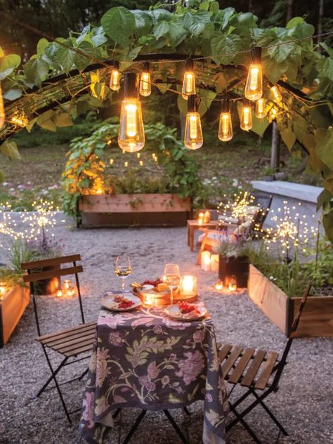 8610181_033.tif Night Ambiance, Solar Garden Decor, Modern Fixtures, Patio Lights, Hanging Ideas, Apartment Decoration, Magical Night, Backyard Inspiration, Modern Backyard