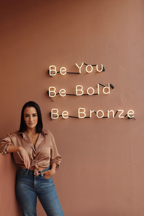 Tanning Room Decor, Tanning Salon Decor, Spray Tan Salon, Spray Tan Room, Spray Tan Marketing, Spray Tanning Quotes, Tan Salon, Spray Tan Salons, Tanning Studio