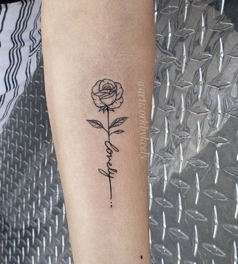 Name In Rose Stem Tattoo, Name Tattoo Forearm Woman, Rose And Writing Tattoo, Rose Into Name Tattoo, Self Love Rose Tattoo, Rose Tattoo With Meaning, Rose With Names Tattoo, Name In A Rose Tattoo, Small Rose Tattoo With Name