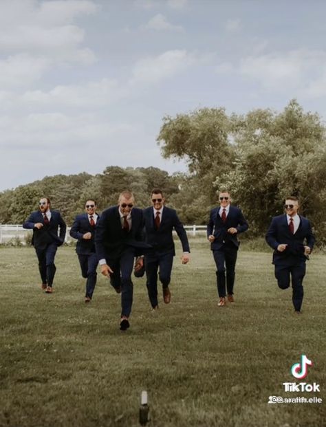 Groomsmen Picture Ideas, Groomsmen Poses Funny, Groomsmen Photo Ideas Funny, Groomsmen Walk Up Photos, Wedding Game Day Photos Groomsmen, Groomsman Photos, Groomsman Gameday Photos, Groomsmen Chasing Beer Photo, Silly Groomsmen Photos