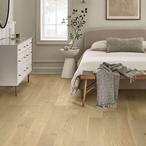 Citadel Hardwood - Duchess Gallery Image 8 Flooring Trends, Cork Flooring, Engineered Flooring, Solid Hardwood Floors, Oak Hardwood, Maple Hardwood, Engineered Hardwood Flooring, Raw Beauty, Luxury Vinyl Tile