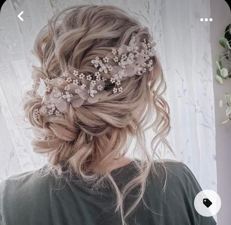 Updo With White Flowers, Bride Boho Updo, Light Brown Hair Wedding Hairstyles, Boho Bride Updo Hairstyles, Boho Wedding Bride Hairstyle, Bridal Style Updo, Bridal Hair Winter Wedding, Deep Part Wedding Hair, Bridal Boho Hair Updo