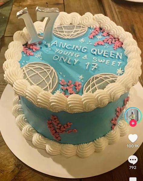 Dancing Queen Cake, 17th Birthday Party Ideas, Queen Birthday Party, 17. Geburtstag, 17 Birthday Cake, 17th Birthday Ideas, 13 Birthday Cake, Queen Cakes, Making Cakes