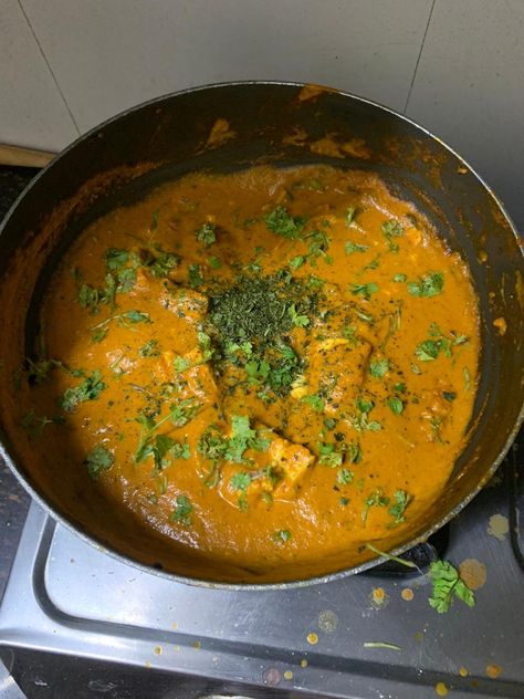 Paneer butter masala Butter Panner, Butter Paneer Masala, Butter Paneer, Butter Masala Recipe, Paneer Butter Masala, Butter Masala, Yummy Comfort Food, Homemade Food, Naan