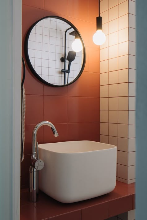 Colourful Grout, Bath Room Tile, Terra Cotta Bathroom, Small Shower Room, Tiny Loft, Ceramic Tile Wall, Coloured Grout, Orange Bathroom, Orange Tiles