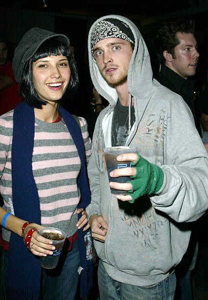 Aaron Paul Outfit, Jesse Pink Man Outfits, Combo Breaking Bad, Jesse Pinkman Clothes, Jesse Pinkman Outfit, Aaron Paul 2000s, Mid 2000s Fashion, Jesse Pinkman Style, Breaking Bad Cast