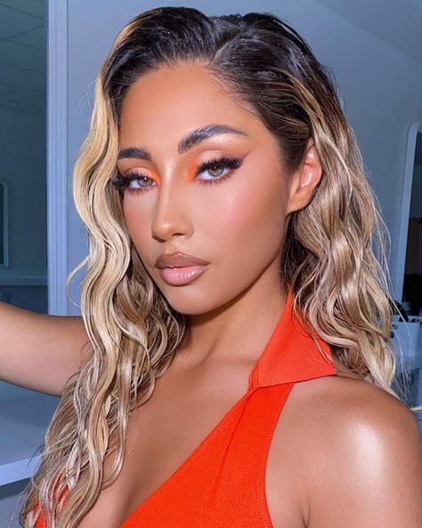 Soft Glam Orange Makeup, Makeup For Orange Prom Dress, Orange Prom Dress Makeup, Coral Wedding Makeup, Makeup Looks For Orange Dress, Prom Makeup Orange, Orange Glam Makeup, Orange Prom Makeup, Full Glam Makeup Looks Glitter