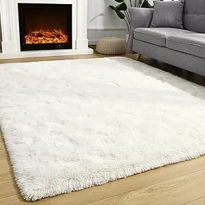 Feet Cream, Fluffy Bedroom, Bedroom Carpets, Dorm Room Rugs, White Shag Rug, Rug Fluffy, Rich Decor, Fluffy Texture, Plush Area Rugs