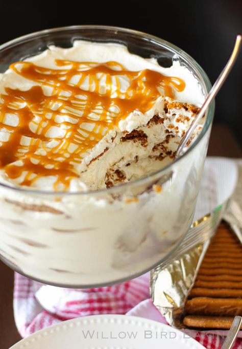 Spiked Biscoff Cookie Icebox Cake (only 5 ingredients!) > Willow Bird Baking Biscoff Trifle, Desserts With Alcohol, Cookie Icebox Cake, Madeira Cake, Alcoholic Desserts, Light Unit, Biscoff Cookies, Cake Baking Recipes, Rainbow Cupcakes