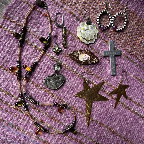 Whimsical fairycore jewelry bundle. Eclectic mix of necklaces earrings and a cross for different styles. Necklace is glass and vintage. Flower is carved mother of pearl, stars earrings have 925 silver hooks 


#vintagejewelry #jewelrybundle #fairycore #whimsy #grunge Whimsy Grunge, Fairycore Jewelry, Stars Earrings, Accessories Jewelry Necklace, Star Earrings, Fairy Core, Women Accessories Jewelry, A Cross, Mother Of Pearl