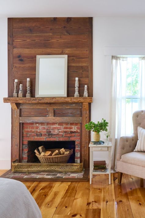 31 Fireplace Decor Ideas to Elevate the Focal Point of Your Home Shiplap Fireplace Wall, Brick And Shiplap, Shiplap Fireplace Ideas, Wood Fireplace Surround, Scandinavian Fireplace, Fireplace Decor Ideas, Wood Fireplace Surrounds, Farmhouse Fireplace Decor, Grey Fireplace