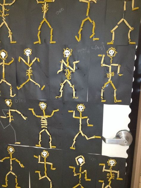 pasta skeletons Pasta Skeleton, Art Ideas Halloween, Human Body Crafts, Xray Art, Human Body Science, Boo Board, People Who Help Us, Science Camp, October Art