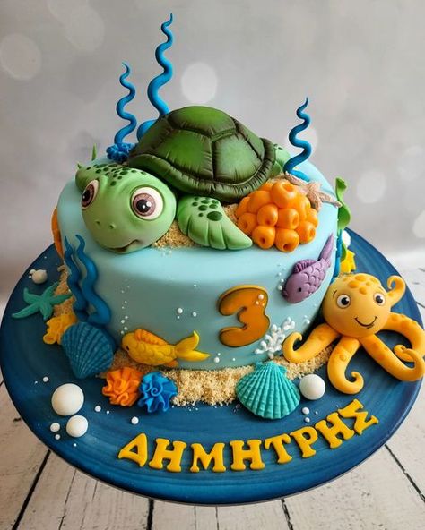 Sweet Art by Katerina on Instagram: "Baby Sea Turtle cake 🐢 . . . #cake #birthdaycake #cakedecorating #cakesofinstagram #cakeart #fondantcake #edibleart #underthesea" Cake Sea Animals, Sea Animals Birthday Cake, Turtles Cake, Turtle Themed Cake, Sea Animal Themed Birthday Party, Turtle Cake Birthday, Sea Animal Cake Ocean Themes, Sea Turtle Cakes, Sea Life Birthday Cake