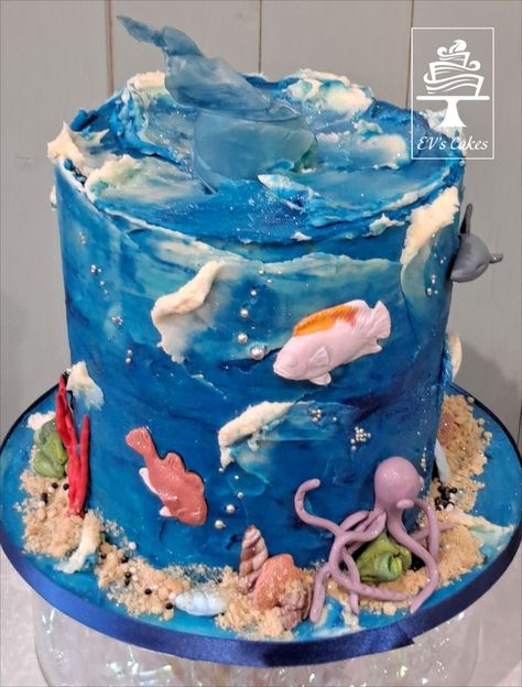 Sea Monster Cake, Deep Sea Cake, Fondant Sea Creatures, Underwater Themed Cake, Sea Creature Birthday Cake, Sea Life Cake, Ocean Themed Cakes, Sea Creature Cake, Underwater Theme Cake