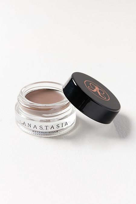 Anastasia Beverly Hills Dip Brow Eyebrow Makeup Products, Anastasia Beverly Hills Dipbrow, Studio Makeup, Dip Brow, Brow Color, Brow Definer, Dipbrow, Eyebrow Makeup, Anastasia Beverly Hills