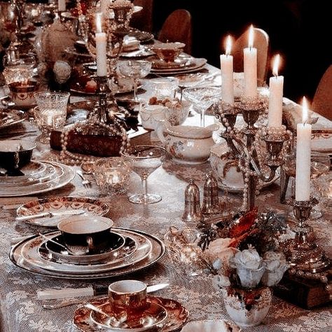 Feast Aesthetic Royal, Royal Feast Aesthetic, Baroque Dinner Party, 17 Century Aesthetic, Debut Inspiration, Royal Food, 1800s Aesthetic, Royal Feast, Victorian Party