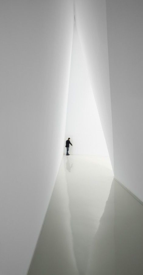 Technology Interpretation Center by ACXT, in Derio, Bizkaia, Spain. Space Architecture, Light And Space, Light Design, Light Architecture, Space Design, Light Art, Interior Architecture Design, Light And Shadow, White Photography