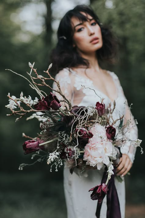 Witchy Wedding Flowers, Persephone Wedding Theme, Gothic Wedding Flowers, Persephone Wedding, Moody Bouquet, Dark Romantic Wedding, Purple Bridal Bouquet, Rime Arodaky, Tulip Wedding