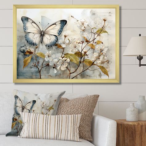 This beautiful "Beige Butterfly Glimpse Of Serendipity" Framed wall Art is printed using the highest quality fade-resistant ink on canvas. Relaxing Decor, Animal Canvas Art, Butterfly Canvas, Animal Canvas, Wall Decor Set, Metal Art Prints, Art Print Set, Metal Artwork, Ink On Canvas