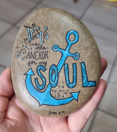 Anchor Rock Painting, Anchor Painted Rocks, Scripture Rock Painting, Christian Rock Painting, Big Rock Painting Ideas, Christian Rock Painting Ideas, Anchor Painting, Prayer Rocks, Stone Paintings