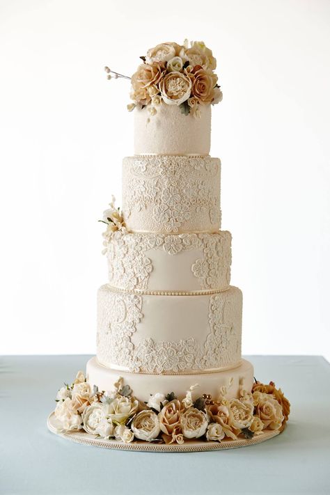 Best Wedding Cakes, Wedding Cakes Elegant, Romantic Wedding Cake, Amazing Wedding Cakes, Wedding Cake Rustic, Fall Wedding Cakes, Gorgeous Wedding Cake, White Wedding Cakes