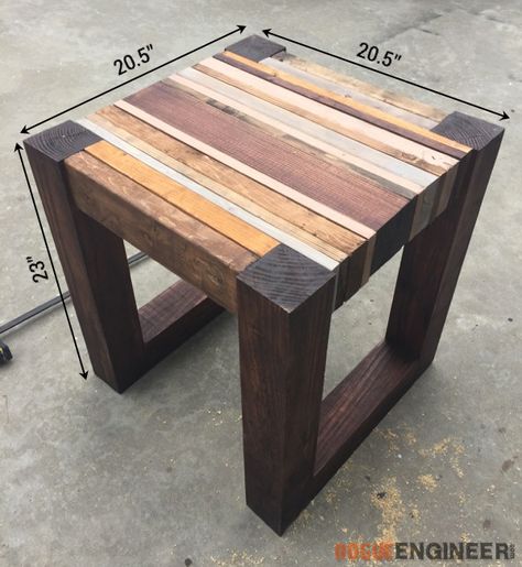 Side Table Plans, Woodworking Outdoor Furniture, Diy Scrap Wood, Wood Crafting Tools, Wood Side Table, Woodworking Plans Diy, Scrap Wood Projects, Diy Holz, Wood Plans