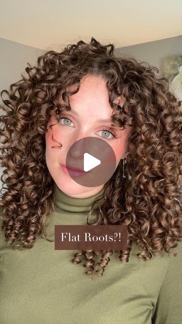 How To Root Clip Curly Hair, How To Make Roots Curly, Curly Hair Flat On Top, Root Clipping Curly Hair How To, Ringlet Curls Hairstyles, Ways To Style Short Curly Hair, How To Get Volume In Hair Roots, How To Make Curls, Curly Roots