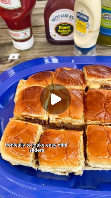 Emmaline on Instagram: "I’ve not found an easier way to make mini-sliders. What your favorite slider topping?! #kingshawaiian #slidersunday #minisliders #easyrecipes #easyrecipe #emmalinebee #camping #griddle #griddlecooking #burger #blackstone" Sliders For Birthday Party, Sliders On The Blackstone, Sliders On Blackstone, Blackstone Sliders, Mini Hamburger Sliders, Camping Griddle, Hamburger Sliders, Mini Sliders, Mini Hamburgers