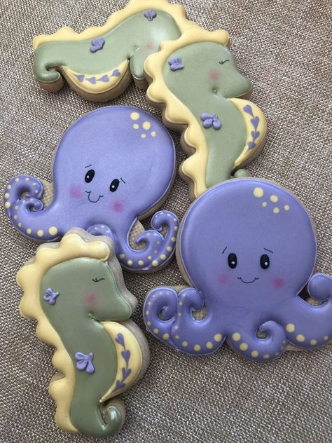 Under The Sea Cookies, Animals Cookies, Sea Cookies, Summer Sugar Cookies, Mermaid Cookies, Fish Cookies, Lucky Charms Marshmallows, Beach Cookies, Cookie Images