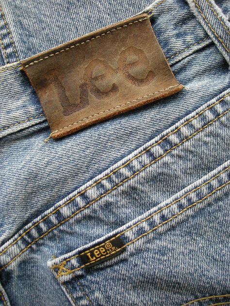 LEE Denim 80's Riders Chicago model Lee Denim, Lee Jeans, Portal, Chicago, Card Holder, Bubbles