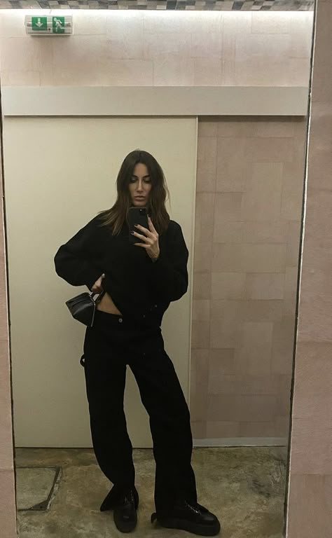 Full Black Outfit, Giorgia Tordini, All Black Fashion, January 25, All Black Outfit, Outfit Inspo Fall, Winter Fashion Outfits, Black Outfit, Dream Dress