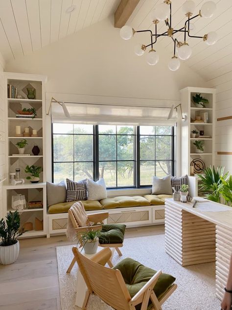 Flex Room Ideas Offices, Laura Hodges, Office Flex Space, Flex Room Ideas, Paradise House, Window Seat Design, Modern Coastal Home, Flex Space, Desert Decor