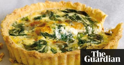 The new vegetarian: A cheesy short pastry tart with a surprise up its sleeve Bacon Tart, Spinach Tart, Savory Pastries, Spinach And Bacon, Short Pastry, Savory Tarts, Tart Filling, Bacon Lover, Impressive Recipes