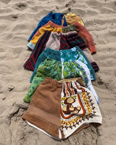 Sustainable Style, Boho Sewing, Boho Sewing Projects, Handmade Summer Shorts, Towel Shorts Diy, Beach Sewing Projects, Beach Shorts Made Of Recycled Polyester, Towel Shorts, Towel Shorts Pattern