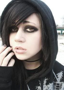 Goth Eye Shadow, 2000s Emo Makeup, Emo Scene Makeup, Emo Eyeliner, Emo Makeup Looks, Emo People, Scene Makeup, Emo Scene Hair, 2000s Emo