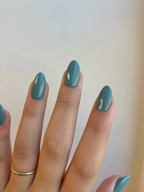 Navy Blue And Green Nails, Blueish Green Nails, Summer Nails Plain, Blue Green Nails, Pink Locker, Natural Nail Shapes, Pretty Nail Colors, Plain Nails, Broken Nails