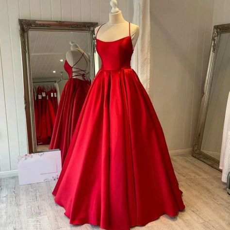 Red Prom Gown, Simple Evening Gown, Red Satin Gown, Quince Planning, Prom Dress Simple, Satin Long Prom Dress, Marine Ball, Gown Silhouette, Homecoming Court