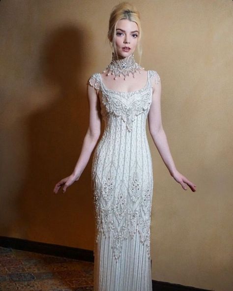 Anya Taylor Joy Crystals, Last Night In Soho Outfit, Anya Joy, Ac New Leaf, Joy Dress, 파티 드레스, My Fair Lady, Bob Mackie, Anya Taylor Joy