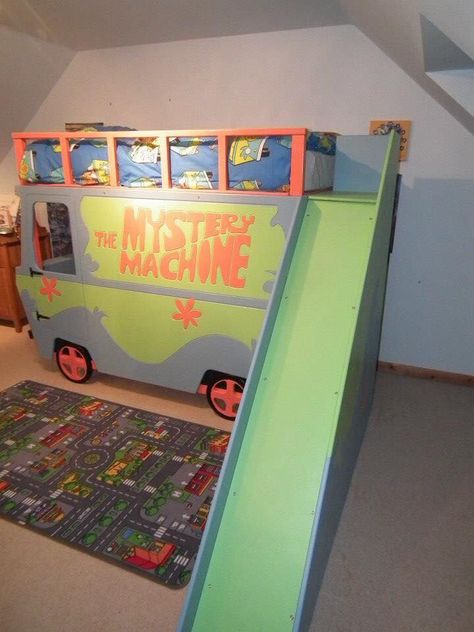 Under Bunk Bed Ideas, Bed Pictures, Bunk Bed Ideas, Bunk Bed Safety, Boys Play, Modern Bunk Beds, Diy Bunk Bed, Mystery Machine, Themed Rooms