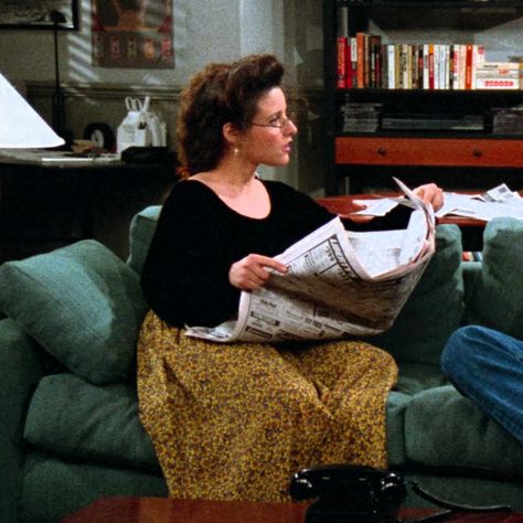 #seinfeld #kramer #jerryseinfeld #elainbenes #elaine #georgecostanza #90s #sitcom #seinfeldicon #icon Elaine Benes Style, Elaine Seinfeld Outfits, Seinfeld Outfits, Seinfeld Aesthetic, Elaine Benes Outfits, Elaine Seinfeld, Sitcom Fashion, Seinfeld Elaine, Seinfeld Kramer