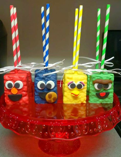 Elmo Rice Crispy Treats, Sesame Street Chocolate Strawberries, Sesame Street Birthday Favors, Elmo Dessert Table, Sesame Street Rice Krispie Treats, Sesame Street Candy Table, Sesame Street Birthday Treats, Sesame Street Desserts, Seaseme Street 1st Birthday Party