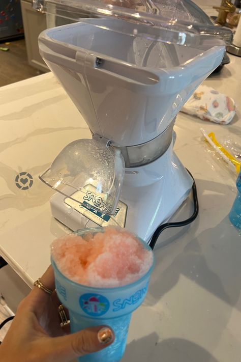 Check our favorite snow cone machine from QVC! This little snowie MAX shaved ice machine with 6 flavor packs is perfect for the summer. Get your next Snow Cone Machine | Summer Essentials | Hunter Premo Snowie Shaved Ice, Shaved Ice Machine, Hunter Premo, Snow Cone Machine, Snow Machine, Epic Party, Snow Cone, Ice Machine, Snow Cones