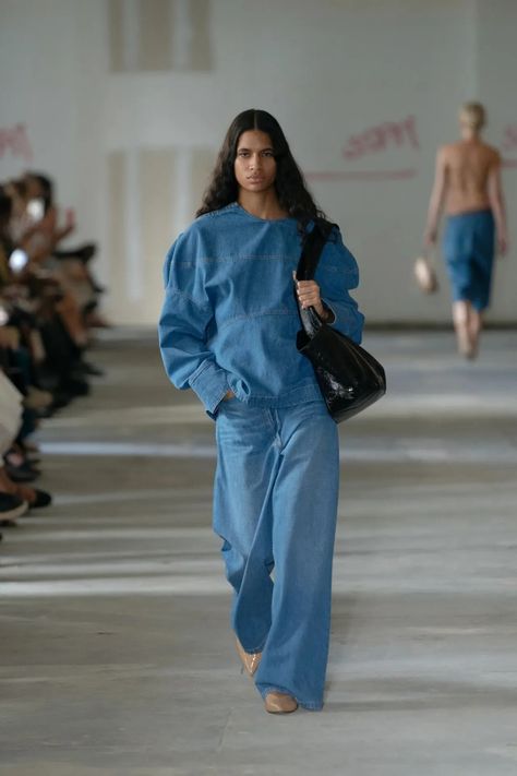 Spring/Summer 2025 Denim at NYFW January Outfits, Boots With Jeans, Ankle Boots With Jeans, How To Wear Ankle Boots, Runway Trends, Denim Trends, Rachel Comey, Boots Ankle, Fashion Show Collection