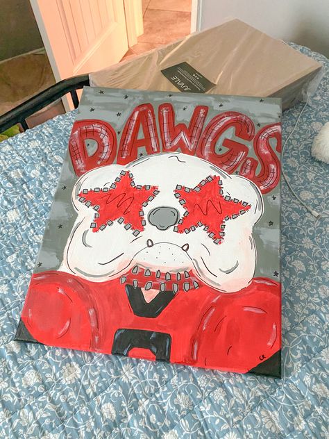 Uga Bulldog Painting, Georgia Bulldog Painting Easy, Georgia Bulldog Painting, Uga Painting Canvases, Uga Painting, Georgia Bulldog Room, Preppy Paintings Canvases, College Canvas Paintings, Initiation Basket