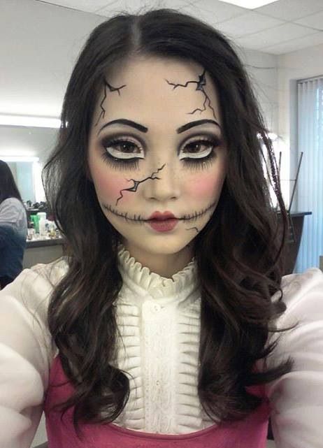 Dolly Creepy Doll Makeup, Broken Doll Costume, Cracked Doll Makeup, Cracked Doll, Broken Doll Makeup, Doll Makeup Halloween, Makeup Pinterest, Porcelain Doll Makeup, Halloweenský Makeup