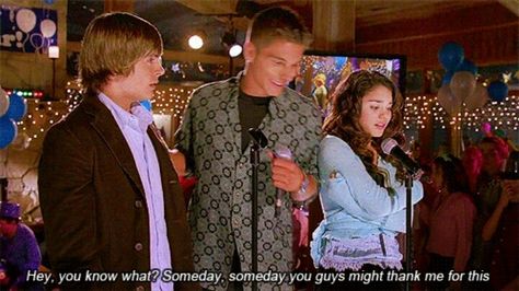 This could be the start of something new... High School Musical Funny, High School Musical Quotes, Troy And Gabriella, Start Of Something New, Musicals Funny, High School Musical 3, Disney High Schools, Disney High, Disney Channel Original