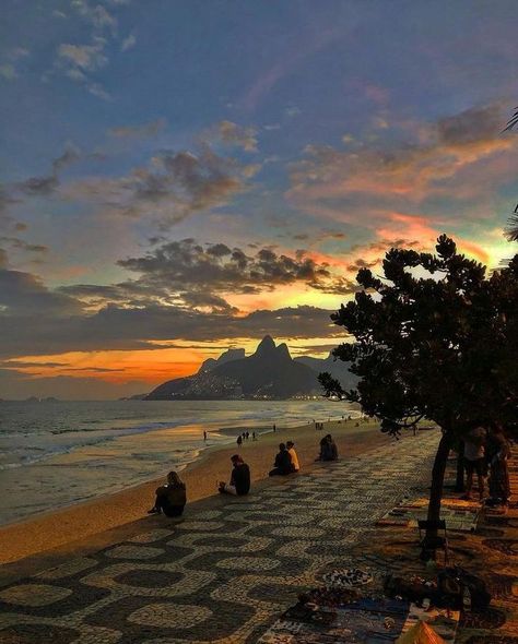 Everybody Wants To Rule The World Aesthetic, Rio Sunset, Brazil Aesthetic, Brazil Culture, Sunset Wallpaper, Summer Dream, Night Aesthetic, Summer Pictures, Pretty Places